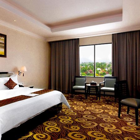 Hermes Palace Hotel Banda Aceh Exteriér fotografie